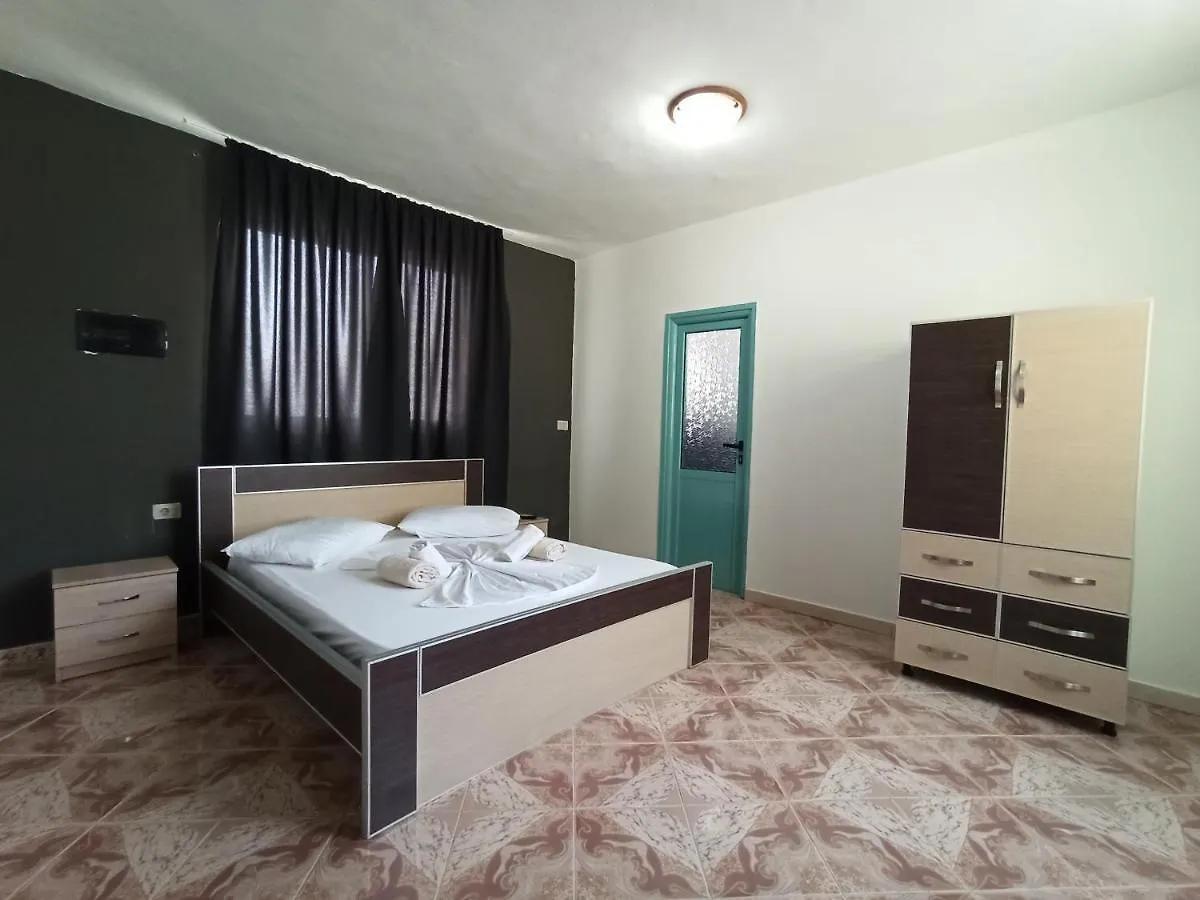 Hotel Kavalona Park à Zverneci